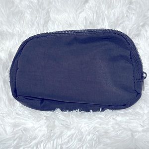 🆕 Basic Essentials everywhere belt bag 1L - Black